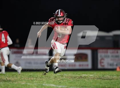 Thumbnail 3 in Cambridge vs. Logan Elm (OHSAA D4 1st Round) photogallery.
