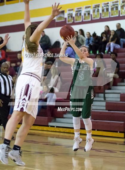 Thumbnail 1 in Loudoun Valley @ Broad Run photogallery.