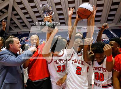 Thumbnail 3 in Eagle's Landing vs. Tri-Cities GHSA 5A Championship photogallery.
