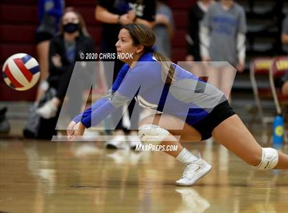 Thumbnail 2 in JV: Salpointe Catholic vs. Mesquite photogallery.