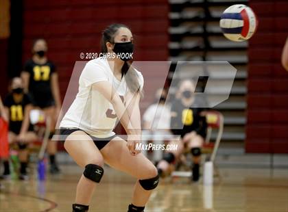 Thumbnail 1 in JV: Salpointe Catholic vs. Mesquite photogallery.