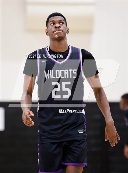 Thumbnail 2 in Decatur @ Furtah Prep (Warlodge Classic Invitational) photogallery.