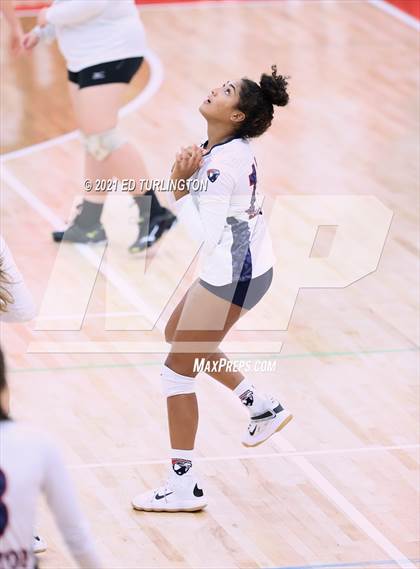 Thumbnail 3 in JV: Milton @ Cherokee photogallery.