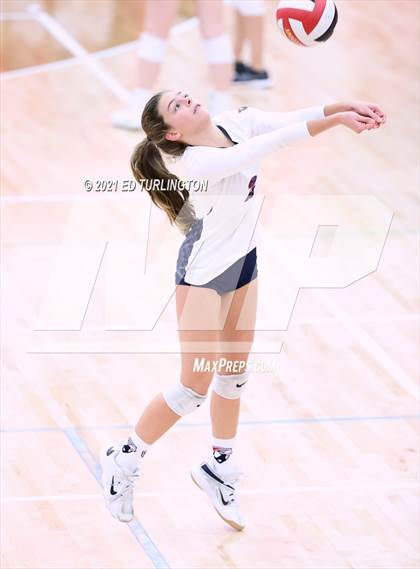 Thumbnail 1 in JV: Milton @ Cherokee photogallery.