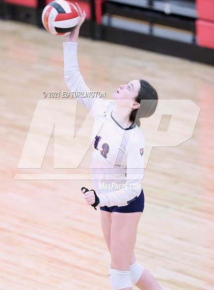 Thumbnail 2 in JV: Milton @ Cherokee photogallery.