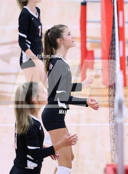 Thumbnail 3 in JV: Milton @ Cherokee photogallery.
