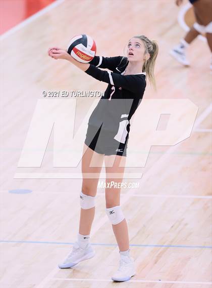 Thumbnail 2 in JV: Milton @ Cherokee photogallery.