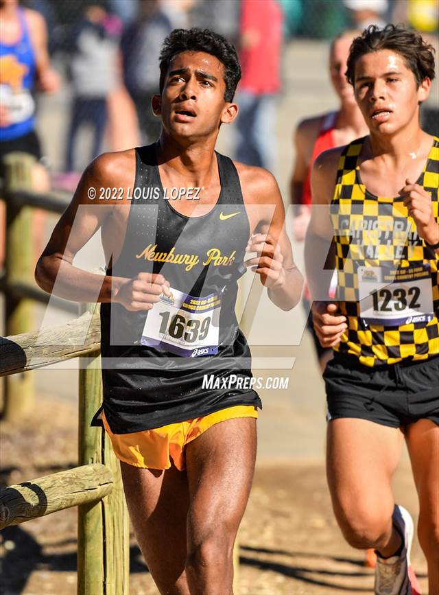 Photo 39 in the CIF SS Boys Cross Country Prelims Photo Gallery (187