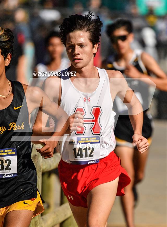 Photo 32 in the CIF SS Boys Cross Country Prelims Photo Gallery (187