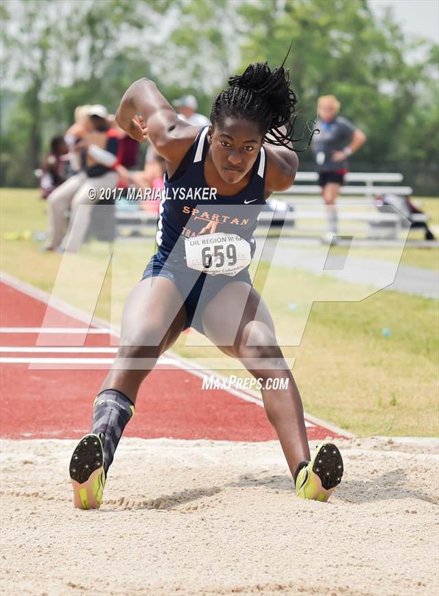 Photo 26 in the UIL Regional Track & Field Meet R3 Photo Gallery (207