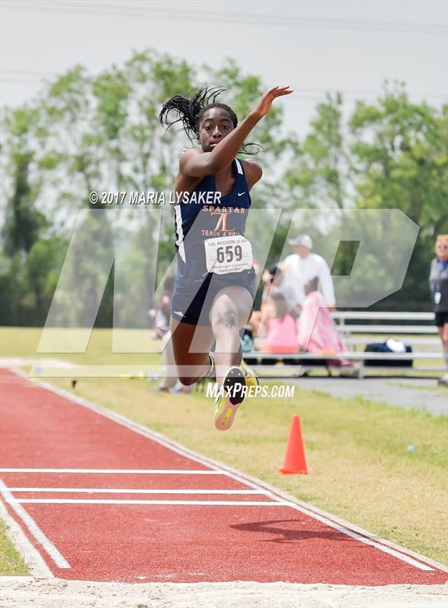 Photo 24 in the UIL Regional Track & Field Meet R3 Photo Gallery (207