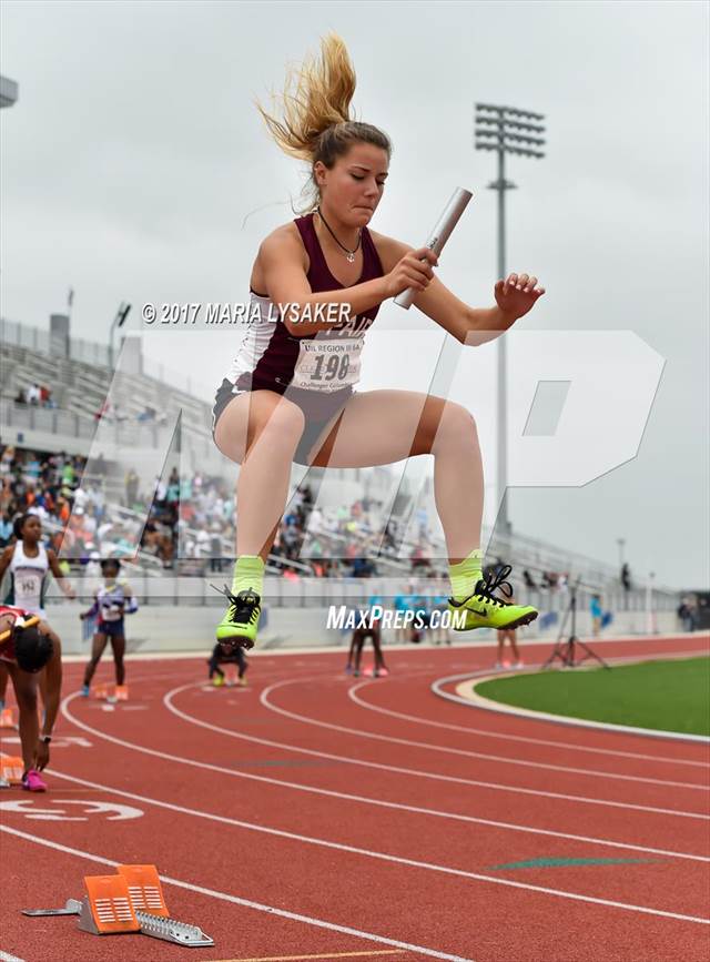 Photo 138 in the UIL Regional Track & Field Meet R3 Photo Gallery (207
