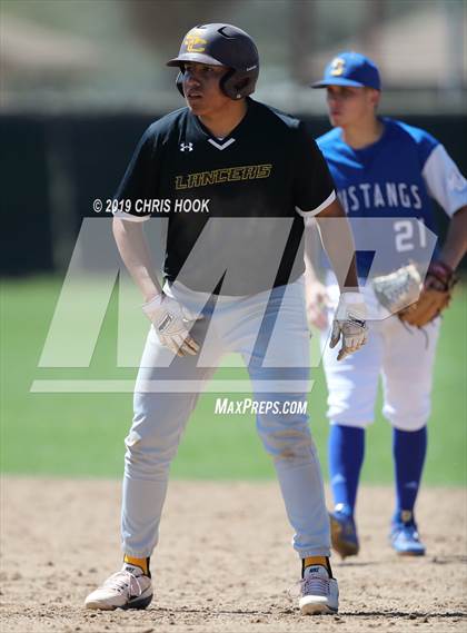 Thumbnail 2 in Sahuarita vs. Salpointe Catholic (Lancer Classic) photogallery.
