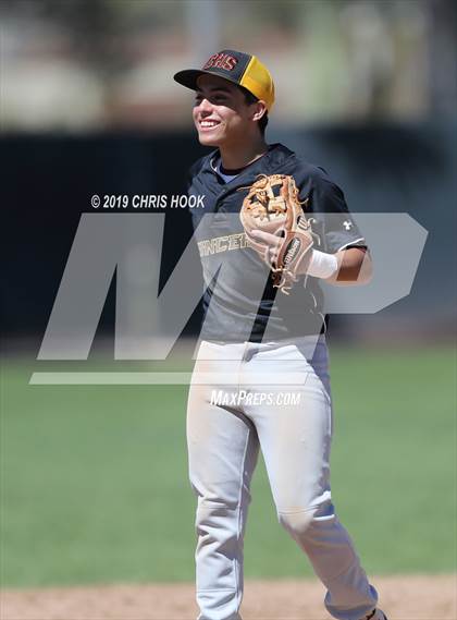 Thumbnail 3 in Sahuarita vs. Salpointe Catholic (Lancer Classic) photogallery.