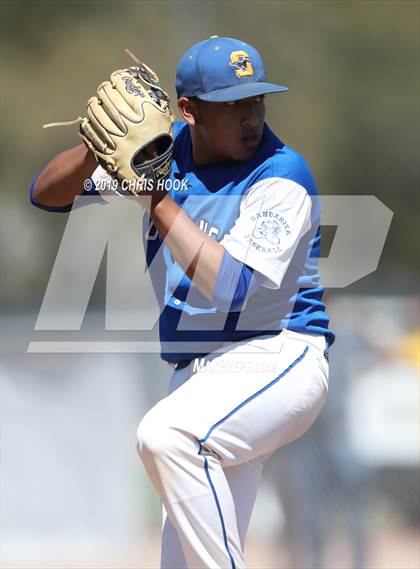 Thumbnail 2 in Sahuarita vs. Salpointe Catholic (Lancer Classic) photogallery.