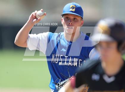 Thumbnail 3 in Sahuarita vs. Salpointe Catholic (Lancer Classic) photogallery.