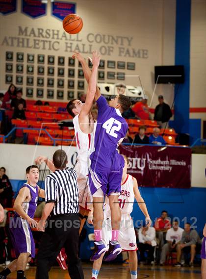Thumbnail 1 in Calloway County vs Harrisburg (Marshall County Hoopfest) photogallery.