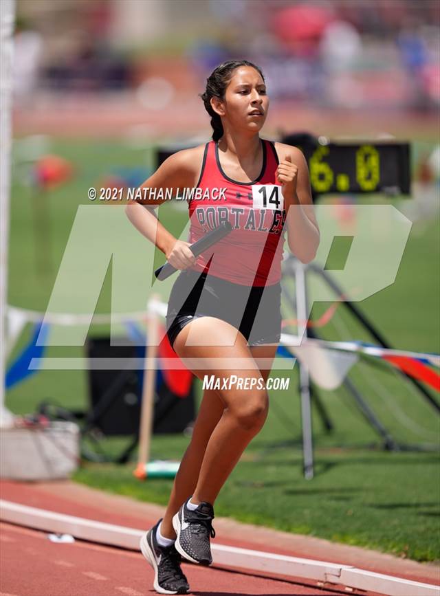 Photo 39 in the NMAA 4A Track and Field Championships Photo Gallery (54