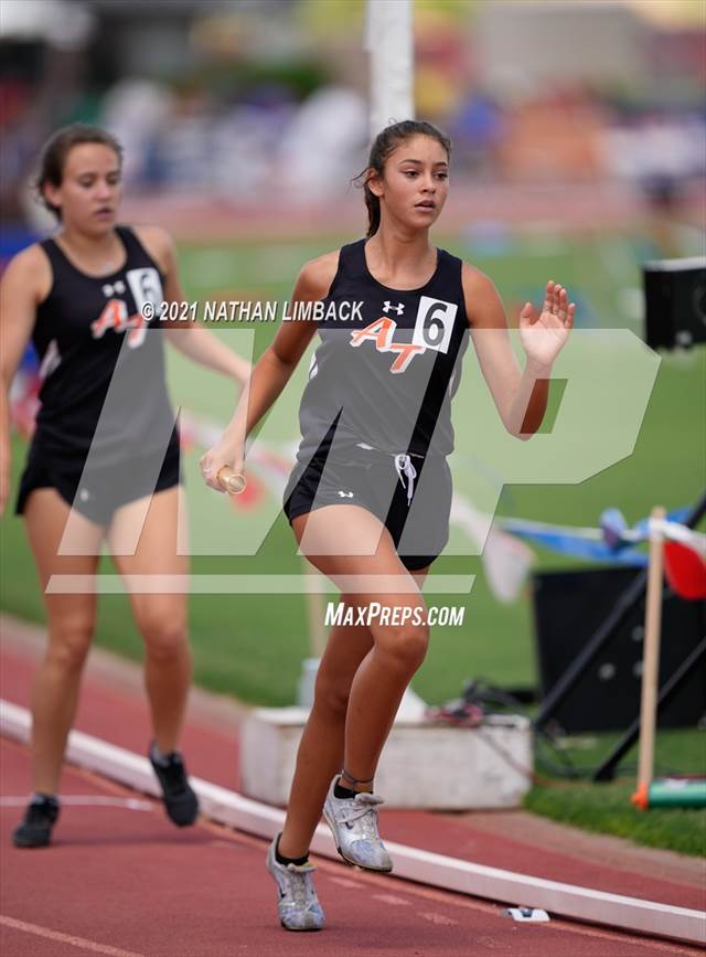 Photo 27 in the NMAA 4A Track and Field Championships Photo Gallery (54