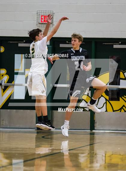 Thumbnail 1 in Dominion @ Loudoun Valley photogallery.