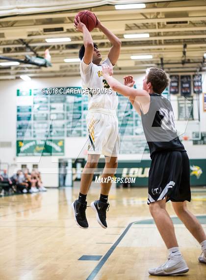 Thumbnail 3 in Dominion @ Loudoun Valley photogallery.