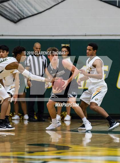 Thumbnail 3 in Dominion @ Loudoun Valley photogallery.