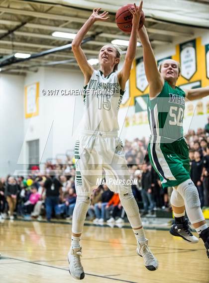Thumbnail 1 in Woodgrove @ Loudoun Valley photogallery.