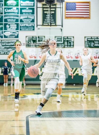 Thumbnail 3 in Woodgrove @ Loudoun Valley photogallery.