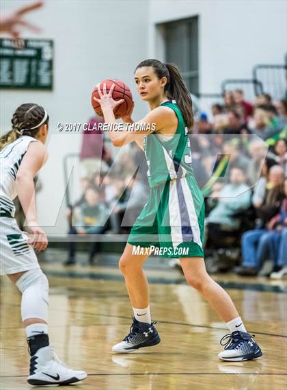 Thumbnail 1 in Woodgrove @ Loudoun Valley photogallery.