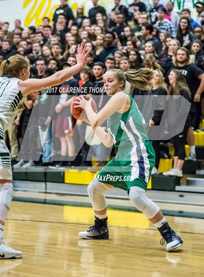 Thumbnail 2 in Woodgrove @ Loudoun Valley photogallery.
