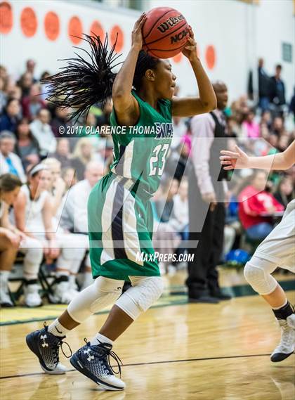 Thumbnail 3 in Woodgrove @ Loudoun Valley photogallery.