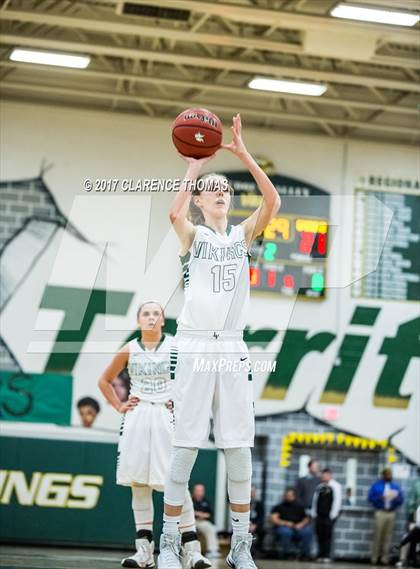 Thumbnail 3 in Woodgrove @ Loudoun Valley photogallery.
