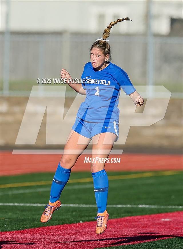 Photo 62 in the Ridgefield vs. Columbia River (WIAA 2A Playoffs) Photo