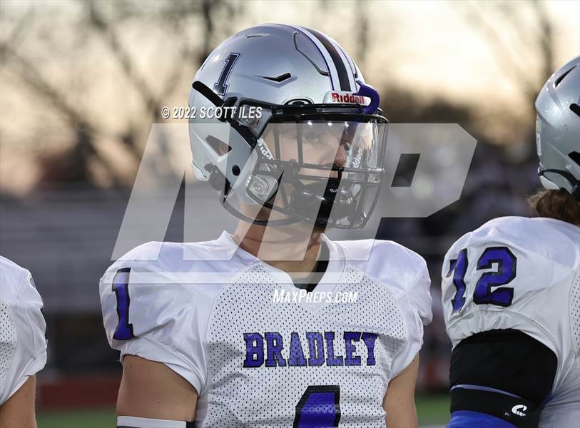 Photo 3 in the Hilliard Bradley Lincoln (OHSAA D1 Regional) Photo