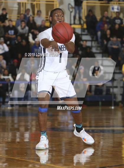 Thumbnail 1 in Poughkeepsie vs Tappan Zee (Section 1 Class A Final) photogallery.
