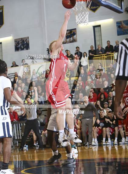 Thumbnail 3 in Poughkeepsie vs Tappan Zee (Section 1 Class A Final) photogallery.