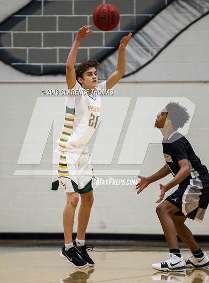 Thumbnail 3 in JV: Dominion @ Loudoun Valley photogallery.