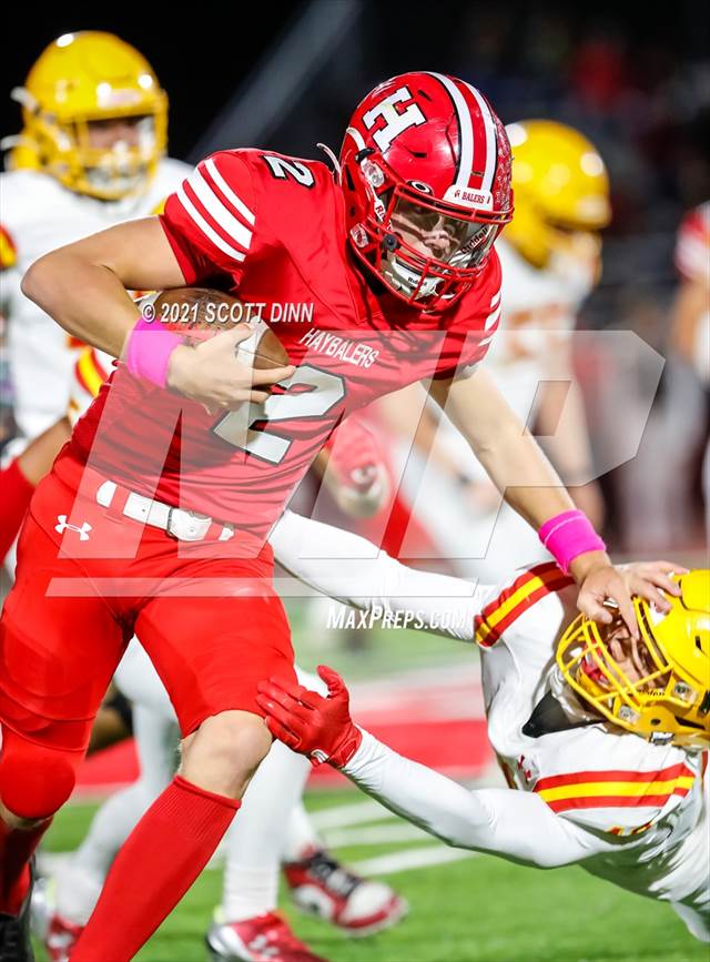 Friday night football: Salinas Cowboys, Palma Chieftans roll