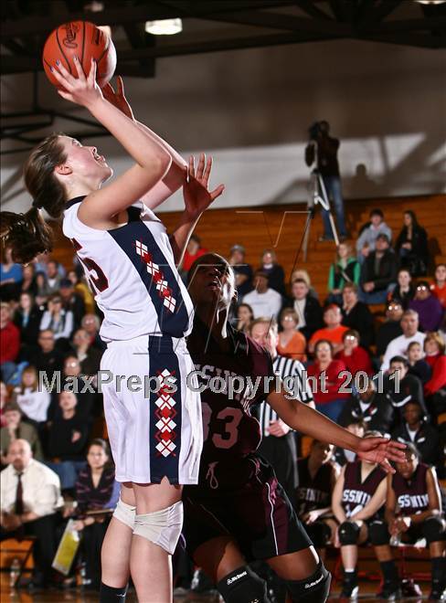 New York City Has Jeremy Lin Ossining Girls Basketball Has Saniya Chong