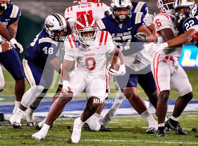 St John Bosco Vs East St Louis Photo 42 in the St. John Bosco vs. Mater Dei (CIF SS DIV 1 Championship