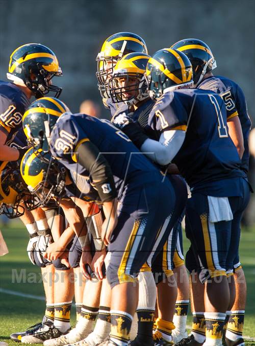 MaxPreps Medium School National Football Rankings