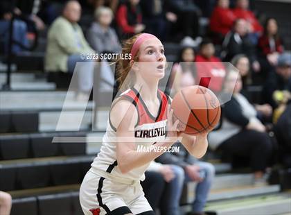 Thumbnail 1 in Waverly vs Circleville (OHSAA D2 Sectional Final) photogallery.