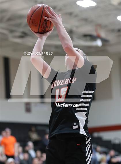 Thumbnail 1 in Waverly vs Circleville (OHSAA D2 Sectional Final) photogallery.