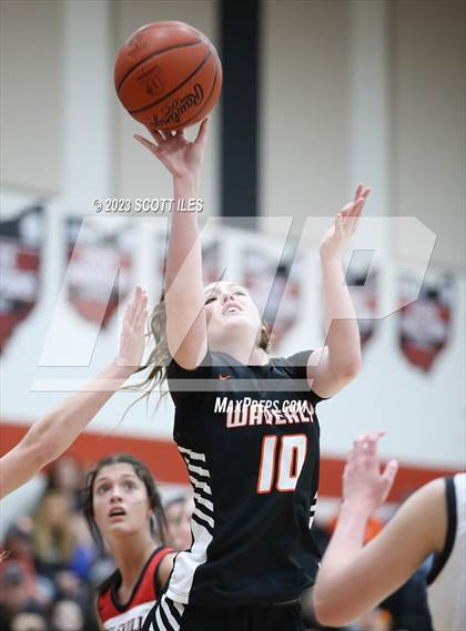 Thumbnail 3 in Waverly vs Circleville (OHSAA D2 Sectional Final) photogallery.