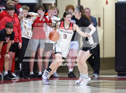 Thumbnail 1 in Waverly vs Circleville (OHSAA D2 Sectional Final) photogallery.