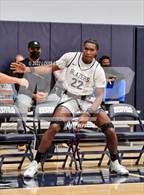 Photo from the gallery "Mater Dei @ Sierra Canyon (CIF SS Open DIV Playoff Game)"
