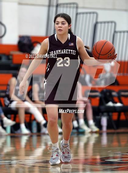 Thumbnail 2 in East Bernard vs Schulenburg (Schulenburg Lady Horn Varsity Tournament) photogallery.