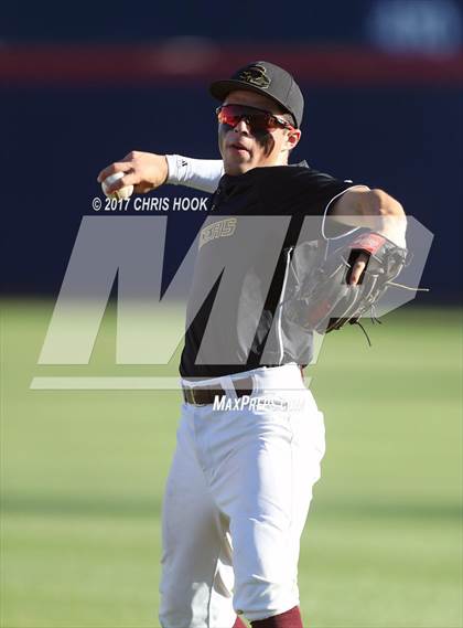 Thumbnail 2 in Nogales vs. Salpointe Catholic (AIA 4A Final) photogallery.