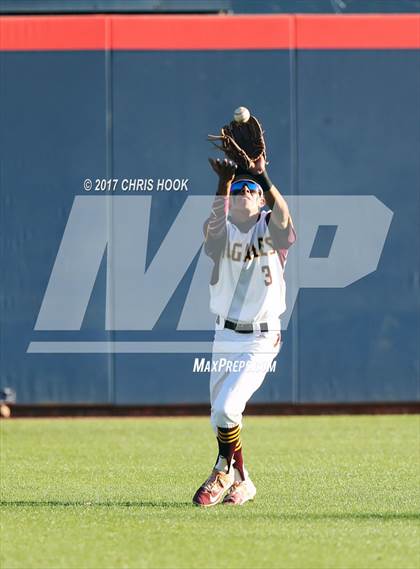 Thumbnail 2 in Nogales vs. Salpointe Catholic (AIA 4A Final) photogallery.