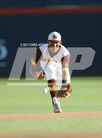 Thumbnail 2 in Nogales vs. Salpointe Catholic (AIA 4A Final) photogallery.